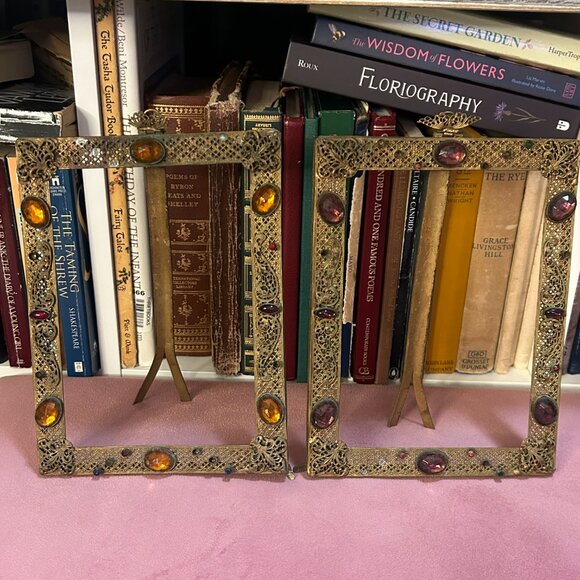 Vintage Pair of Ormolu Gem Frames - Picture 2 of 12